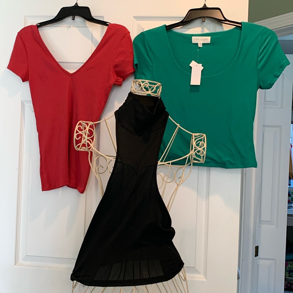 3 gorgeous tops, smoke & pet free home.
